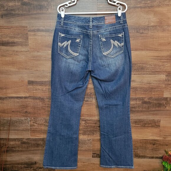 Maurices Jeans 10 R Curvy Bootcut M Pocket Mid Rise Medium Light Wash Stretch - Picture 2 of 10